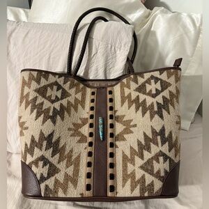 Justin’s Leather Patterned Tote Bag